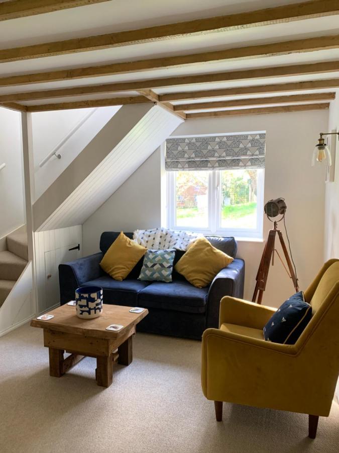 Holiday home The Nest At Walnut Burrowbridge